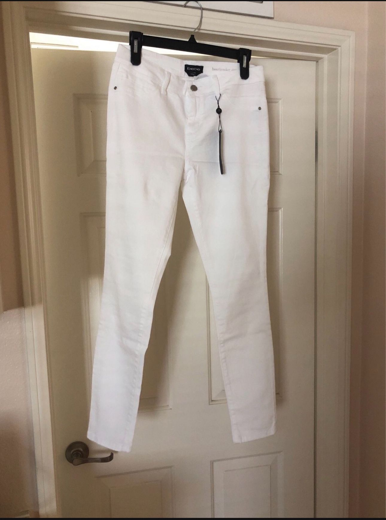Bebe Heartbreaker Skinny Jeans, Size 29