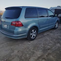 2009 Volkswagen Routan