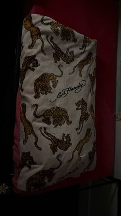Ed hardy blanket