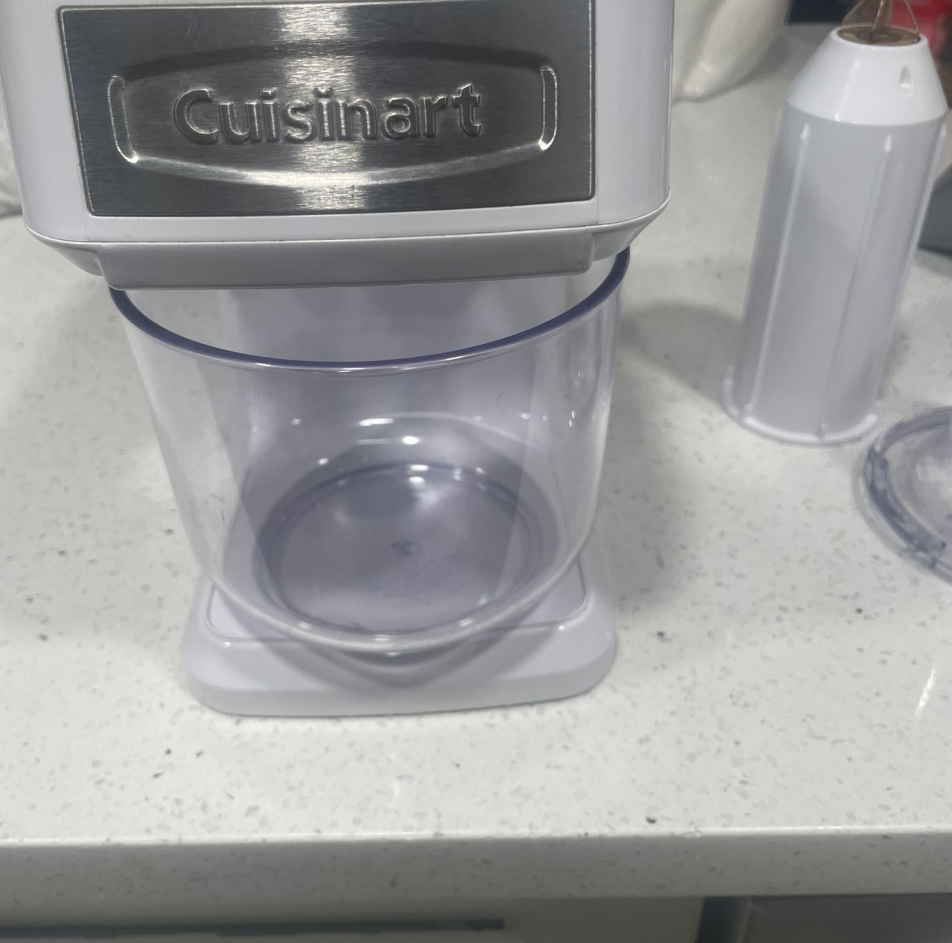 Cuisinart electric slicer like new