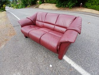 Ekorness stressless burgundy luxury leather love seat sofa norwegian