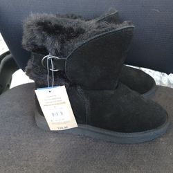 PAWZ by Bearpaw Women's Genuine Suede Olivia black Boots fur lined size 7 fits smaller new with tag