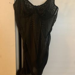 Women’s Nightgown, Size Medium 