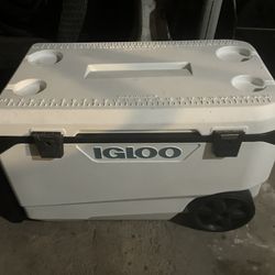 IGLOO Cooler