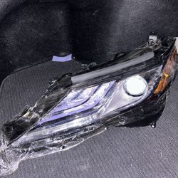 New 2018+ Toyota Camry Left Headlight Led