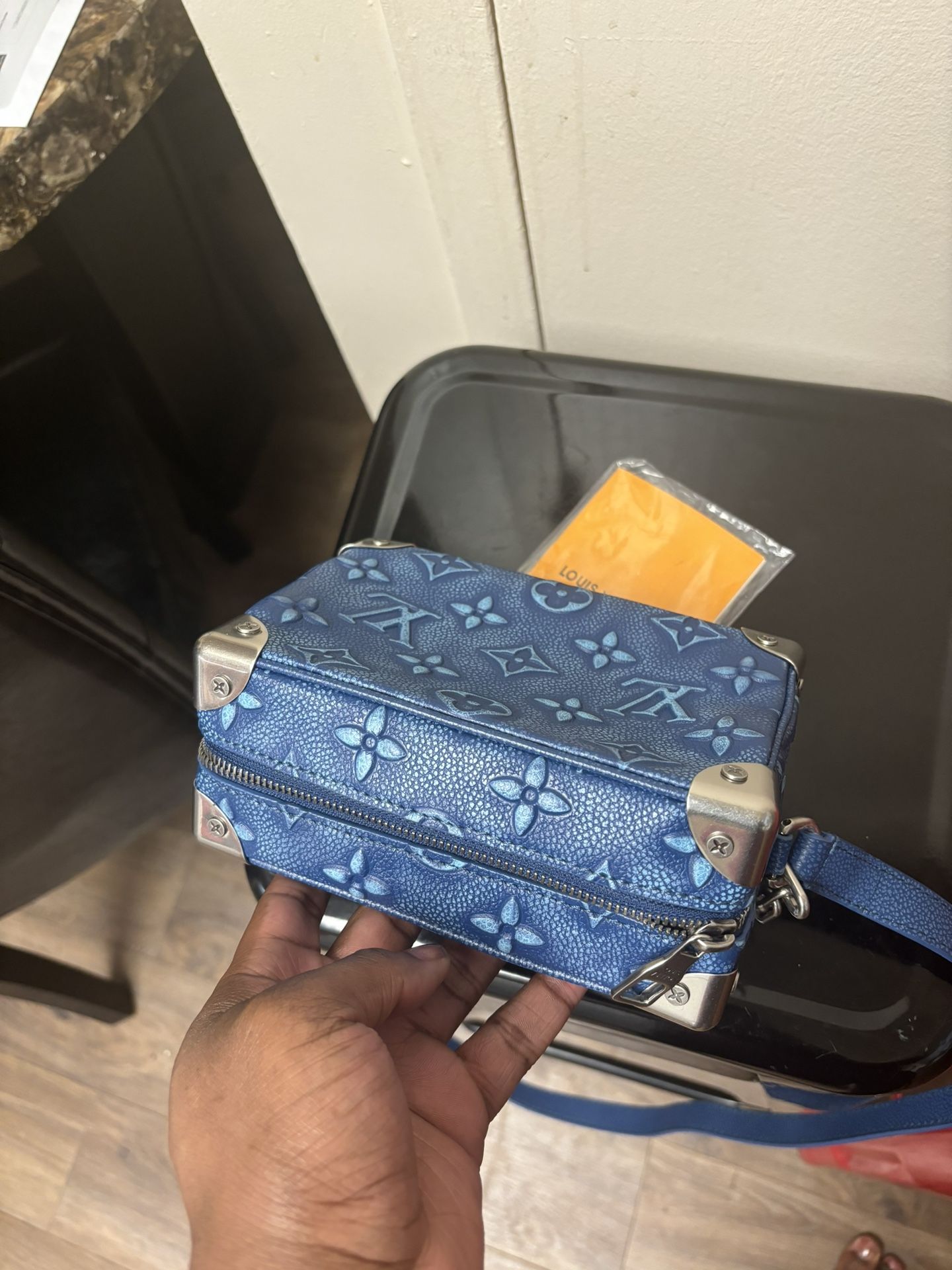 Loui Vuitton Trunk Bag