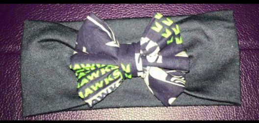 New born sea hawks head wrap