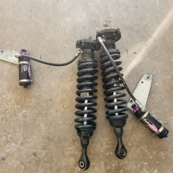 Dobinsons Shocks 07 - 21 Tundra