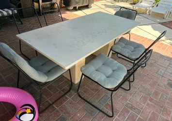 Patio 6 chairs with Cushions
