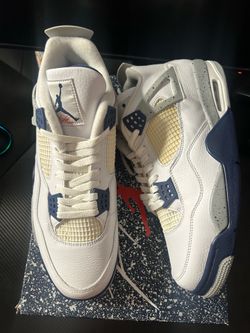 Jordan 4 Midnight Navy Size 13