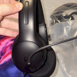 PDP Gaming LVL50 Wired Stereo Gaming Headset PS4