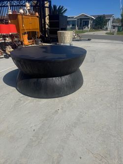 Black round table