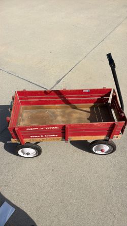 Radio Flyer wagon