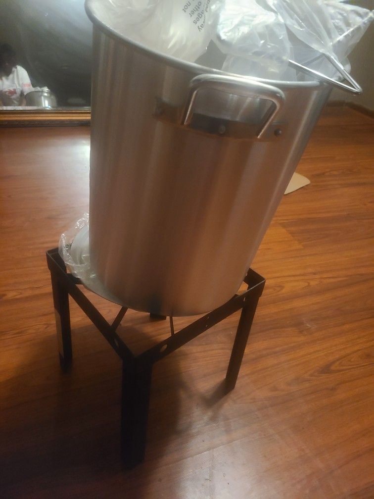 Brand New Turkey Fryer