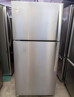 Whirlpool Top Mount Stainless Fridge
