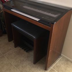 Organ Yamaha Electone