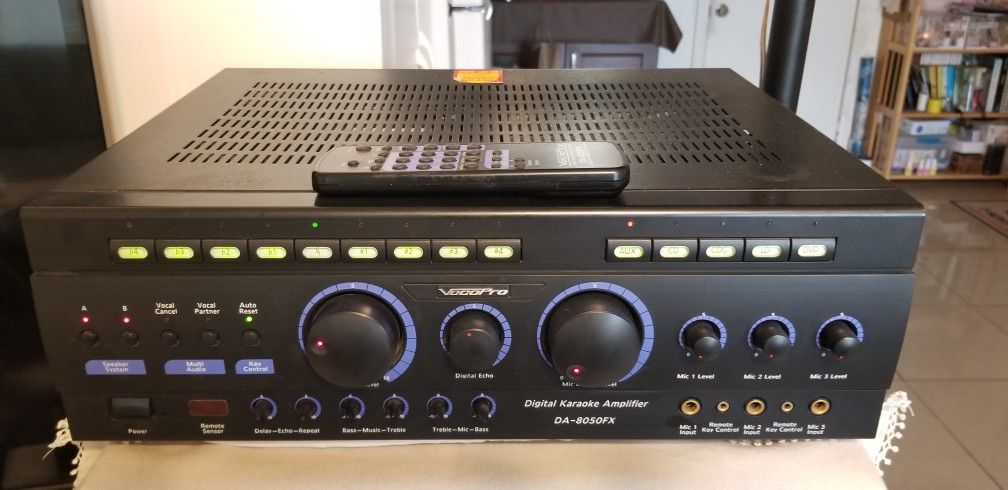 Vocopro Karaoke system Amplifier DA-8050FX