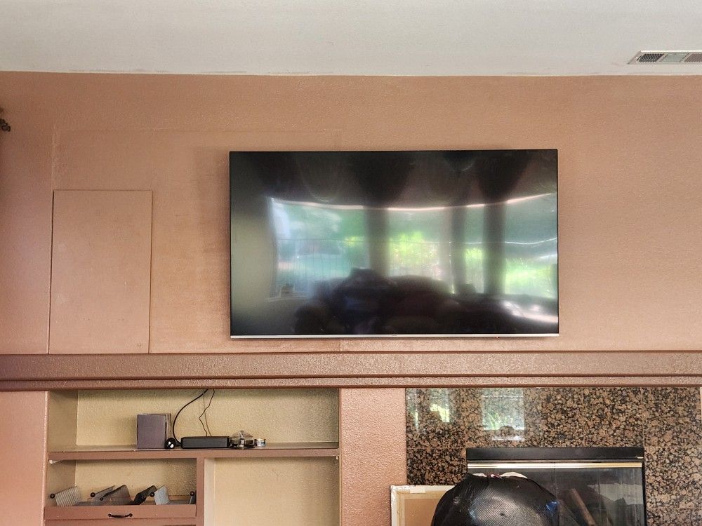 Samsung 75 Class LED NU8000 Series 2160p Smart 4K UHD TV w/ HDR
Price: obo