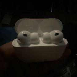 AirPod 4s
