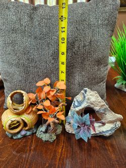 Fish Tank's Accsessories (3), all $15
