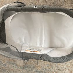 Travel Bassinet 