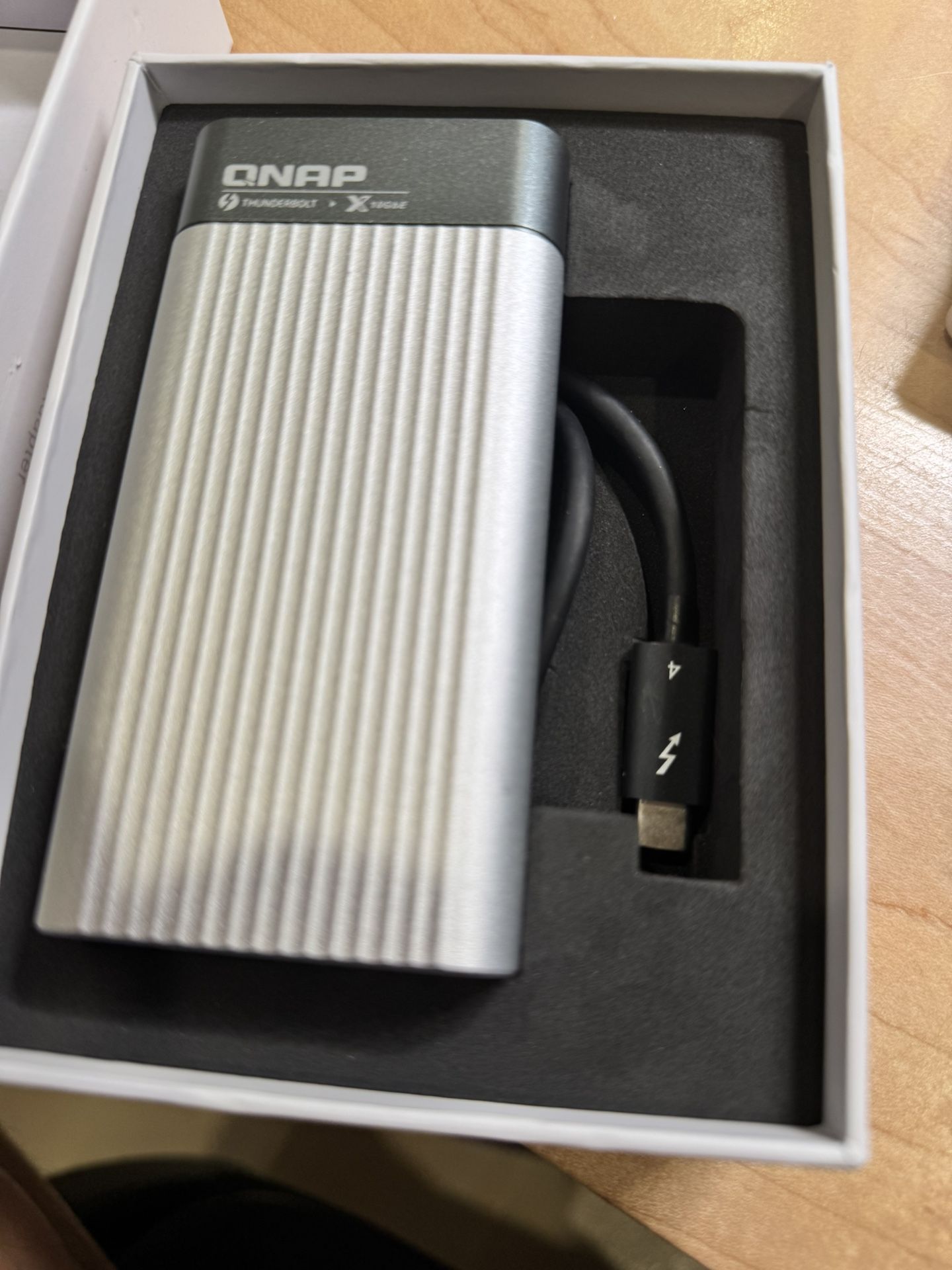QNAP 10Gbe Network Adapter Type C & Thunderbolt 3/4