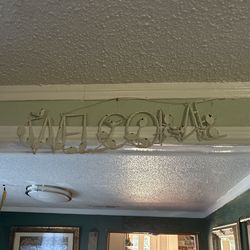 Welcome Sign 