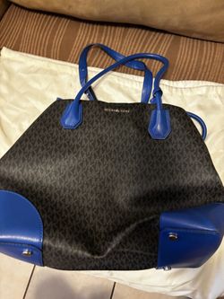 Michael Kors Signature Tote Bag