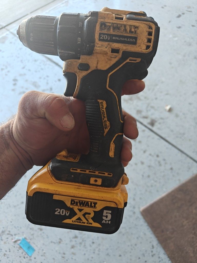 20V DeWalt Atomic Compact Series Brushless Drill