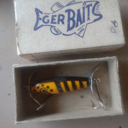 Old Vintage  Wooden Fishing  Lure