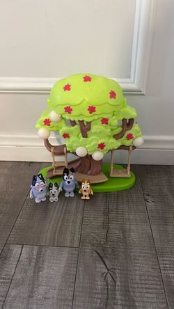 Bluey tree house