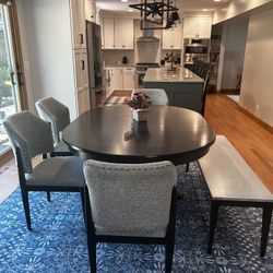 Tom’s Price Price Table And  Chairs With Bench