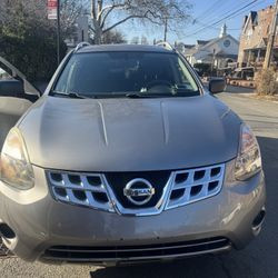 2014 Nissan Rogue 