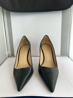 Stuart Weitzman classic black leather pointed-toe pumps