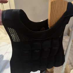 Gold's Gym 20lb Adjustable Vest 