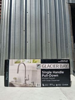 GLACIER BAY kitchen faucet