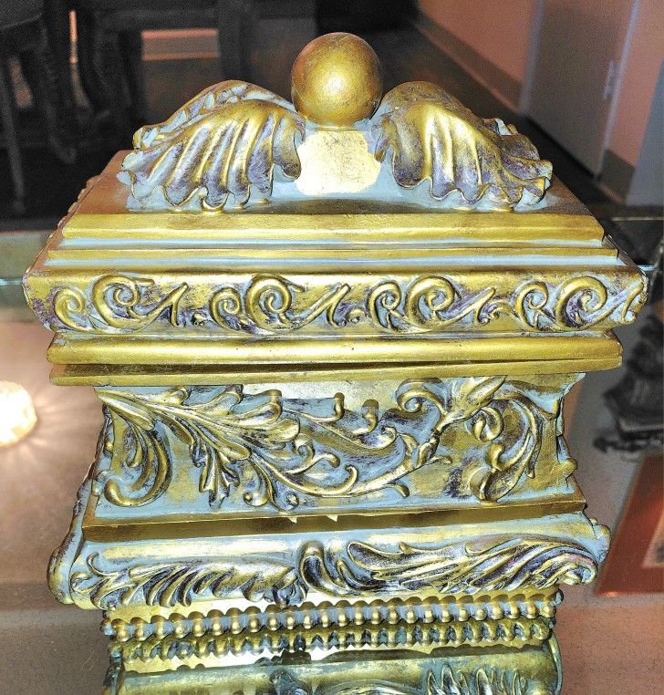 🌟Gold Jewelry Box Storage Carved Victorian Hollywood Regency Baroque Rococo Antique Style