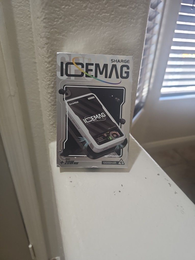 Icemag Power Bank