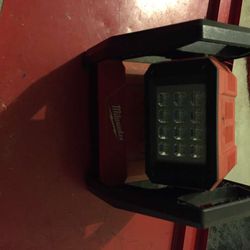 Milwaukee jobsite light