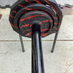 NICE 7 FOOT,  45LB SUPER CLEAN OLYMPIC BARBELL WITH 120LB STEEL WEIGHTS + BAR == 165LB’S. 