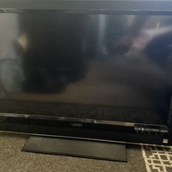 Vizio HD Tv  30 Inch