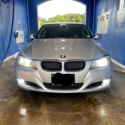 2011 BMW 328XI 