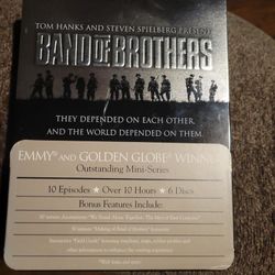 NEW IN ITS ORIGINAL SEALED PACKAGING! BAND OF BROTHERS HBO SERIES  10 EPISODES 6 DVD'S $40.00 FIRM PRICE!