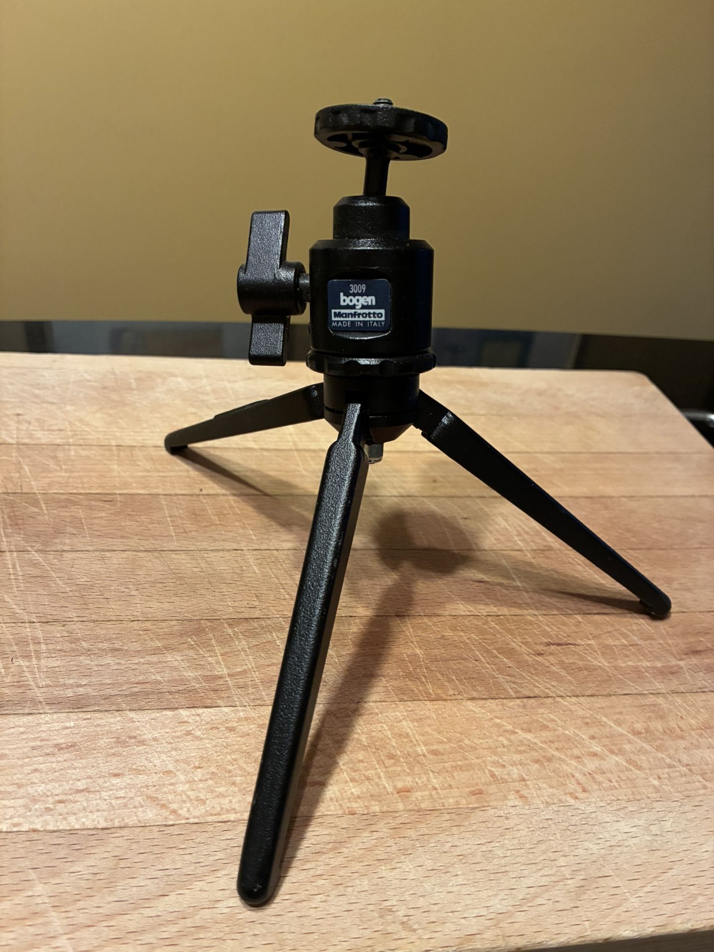 Tabletop Camera Tripod