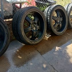 Mkw 24 in rims and tires the rims are interchangeable between Dodge and Ford CASH ONLY