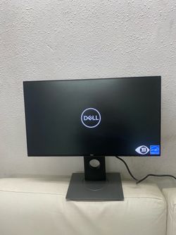 Dell Monitor 24 Inches With HDMI Port and display port ( model number U2417M)