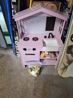 38x24x13  Kidkraft Play Kitchen With Accessories 