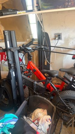 2 electric bikes