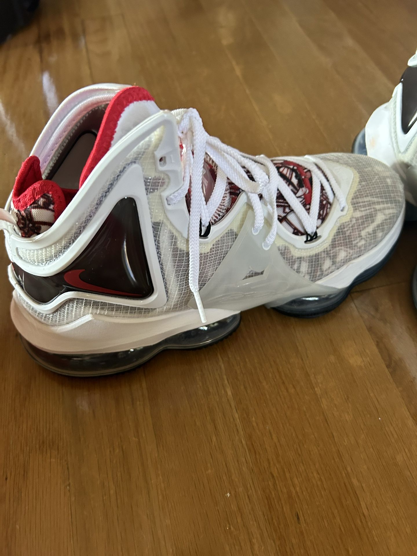 Nike Basketball Shoes