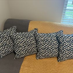 Decorative Sofa Pillows 